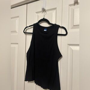 Old Navy Ribbed Tank Top With Scalloped Edge